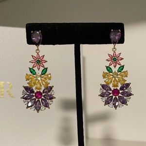 Crystal flower earrings